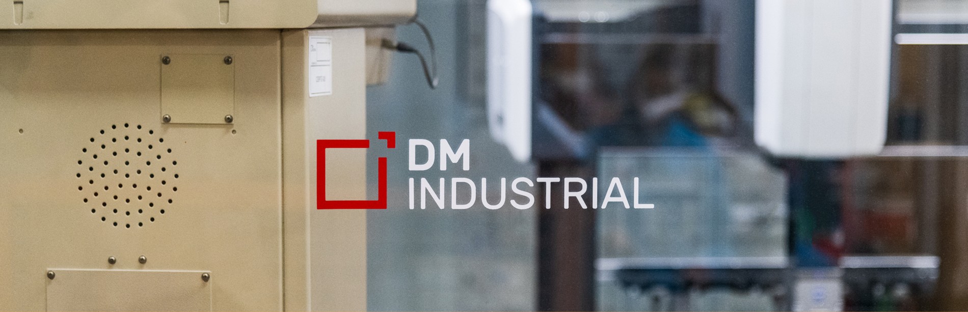 dmi-template-studio-dm-industrial-02a