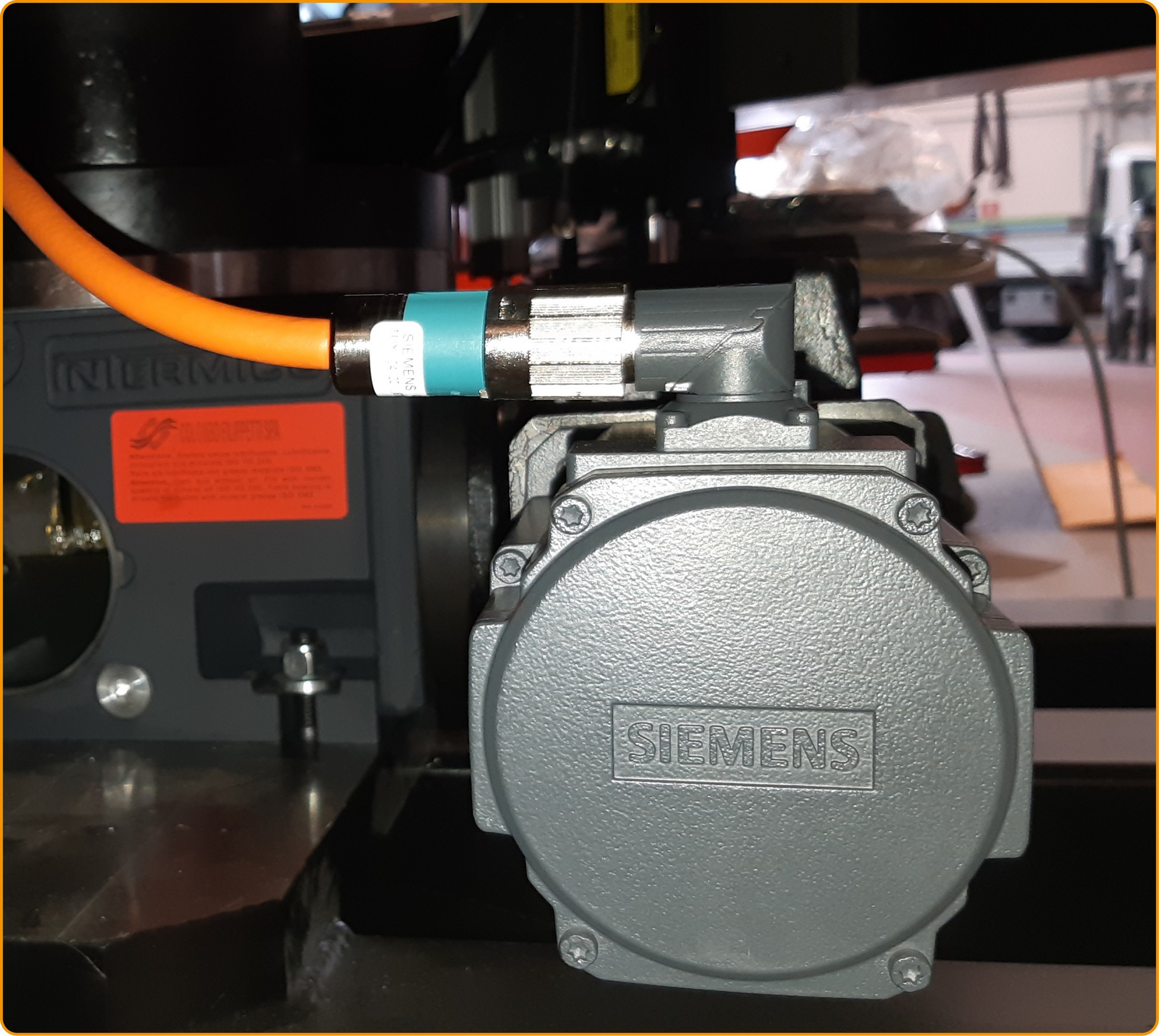 dmi-template-studio-dm-turra-36